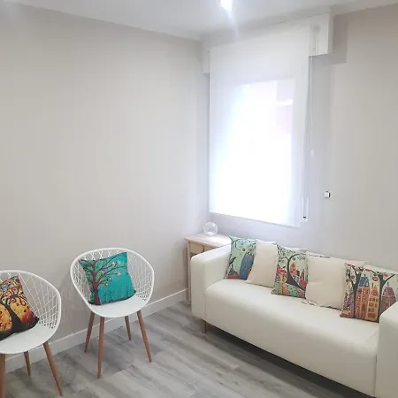 Acogedor Bien Ubicado En Apartamento
